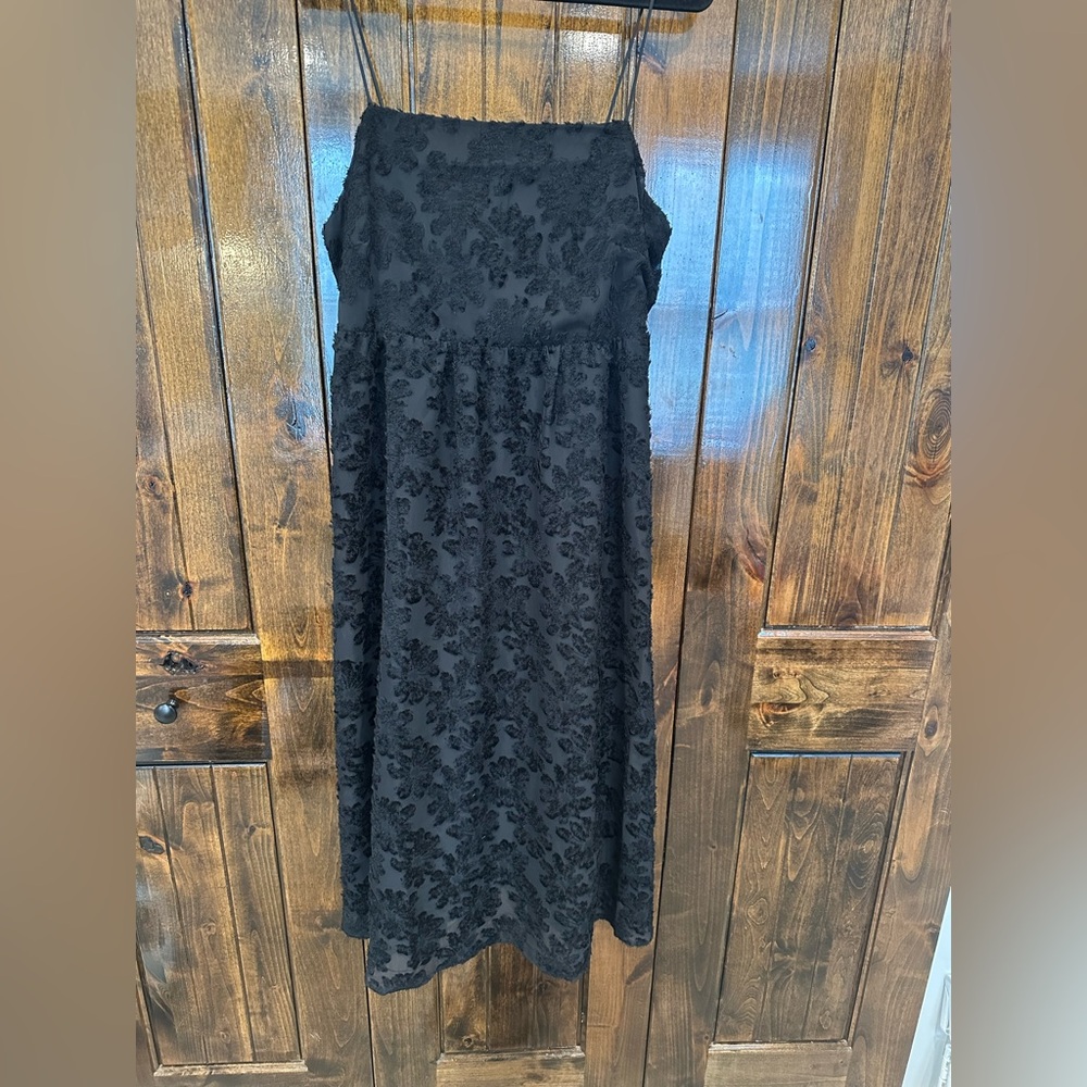 Elegant Black Lace Dress